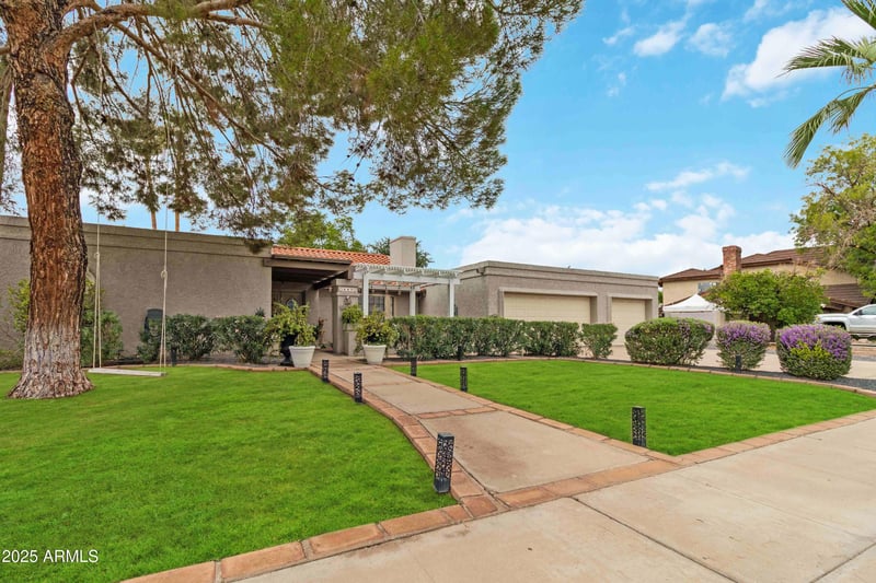 347 E Hope St, Mesa, AZ 85201