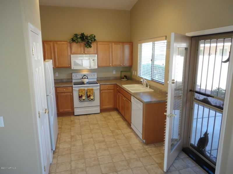 3472 E Peach Tree Dr, Chandler, AZ 85249