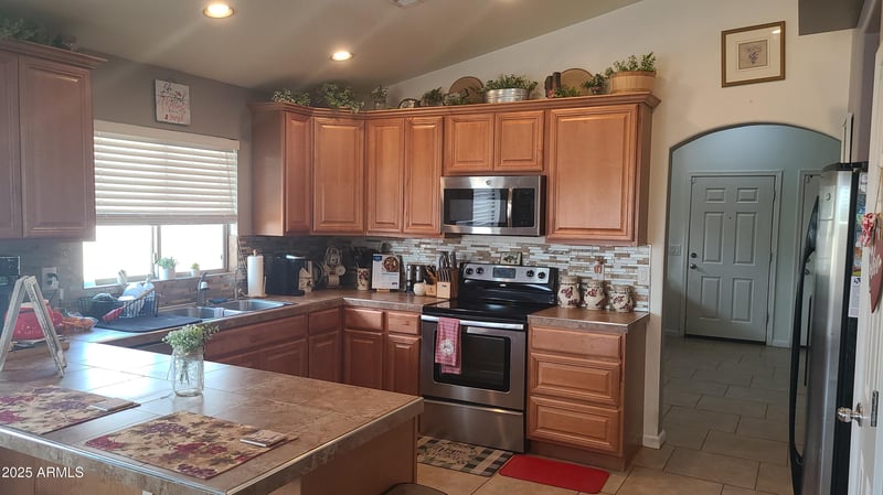34734 Happy Jack Dr, San Tan Valley, AZ 85144