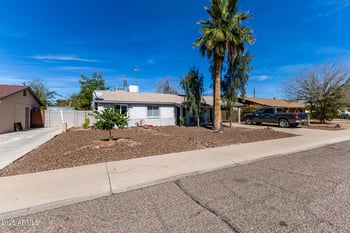 3474 Delcoa Dr, Phoenix, AZ 85032