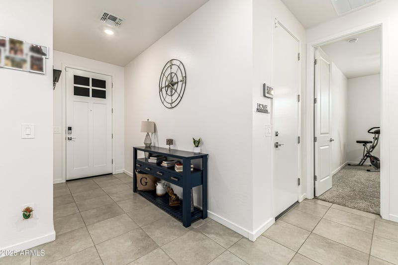 3475 Isla Ave, San Tan Valley, AZ 85143