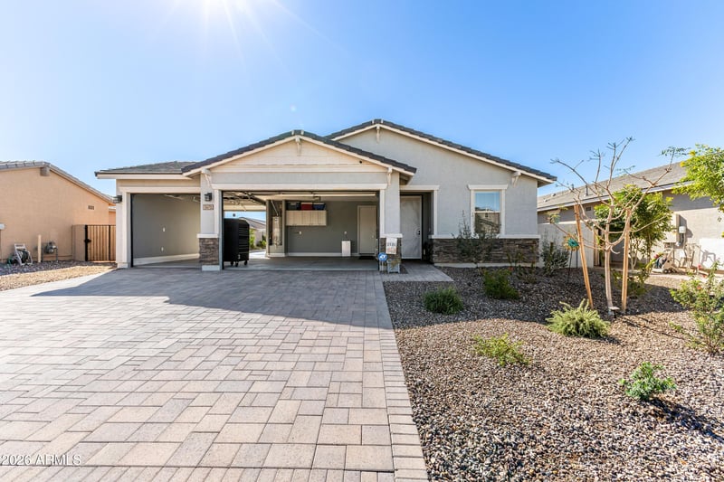 3475 Isla Ave, San Tan Valley, AZ 85143
