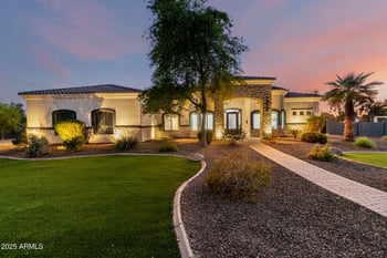 348 Park Grove Ln, Gilbert, AZ 85296