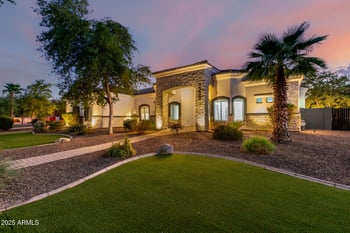 348 Park Grove Ln, Gilbert, AZ 85296