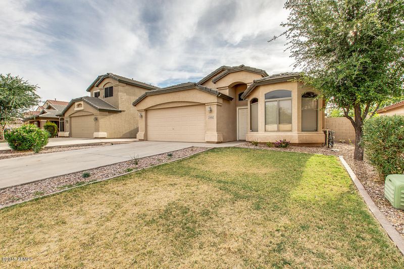 34816 N Barka Trl, San Tan Valley, AZ 85143