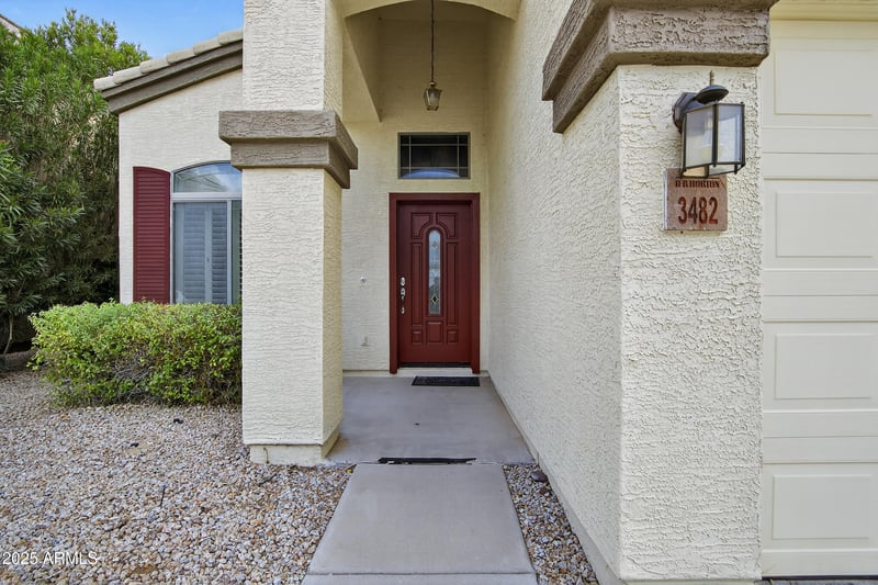 3482 Sunshine Butte Dr, San Tan Valley, AZ 85144