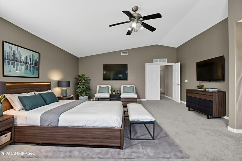 3482 Sunshine Butte Dr, San Tan Valley, AZ 85144