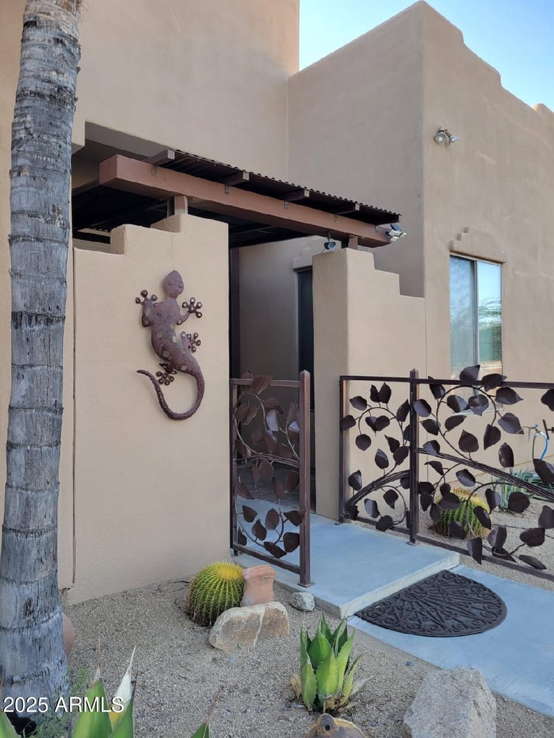34823 10th St, Phoenix, AZ 85086