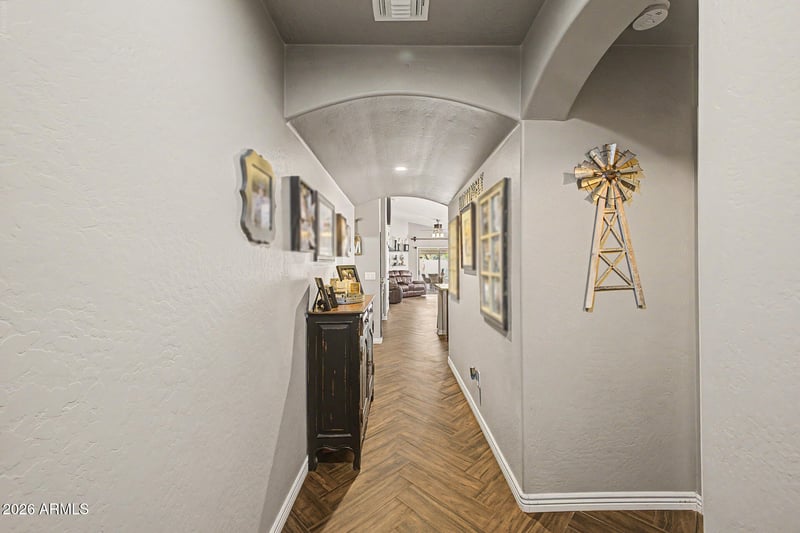 34836 Barzona Trl, San Tan Valley, AZ 85143