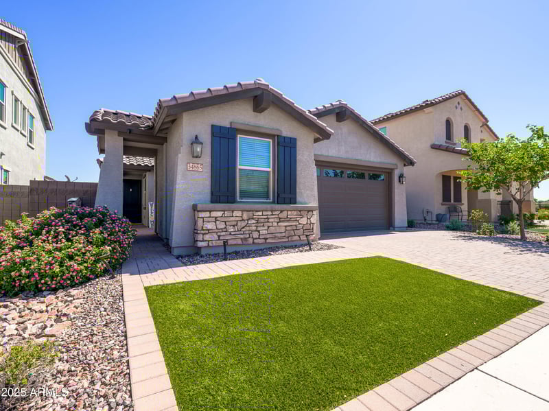 34865 Cibola Dr, San Tan Valley, AZ 85144