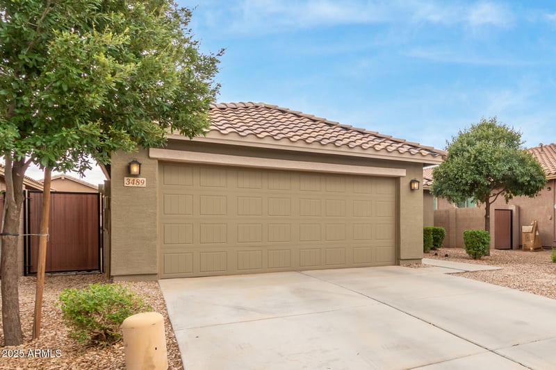 3489 Silversmith Trl, San Tan Valley, AZ 85143