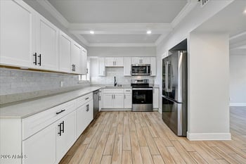 349 E Thomas Rd #E302, Phoenix, AZ 85012