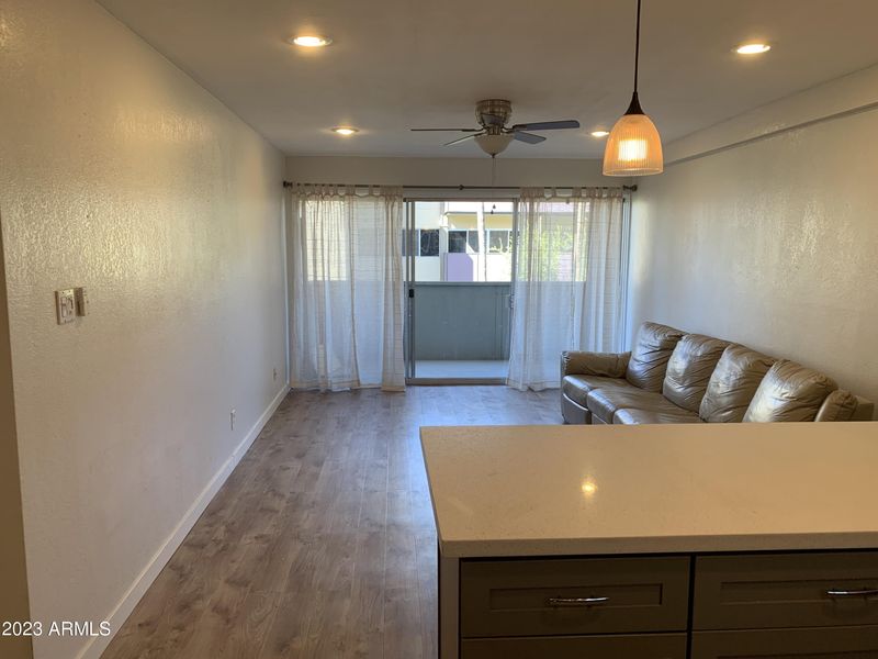 349 E Thomas Rd #E403, Phoenix, AZ 85012