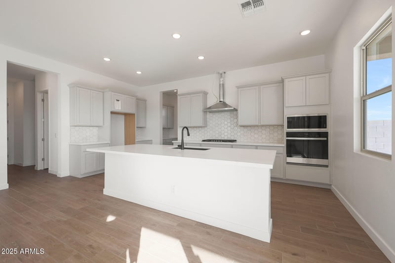 349 Flax Dr, San Tan Valley, AZ 85140