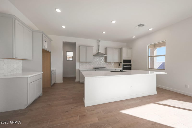 349 Flax Dr, San Tan Valley, AZ 85140