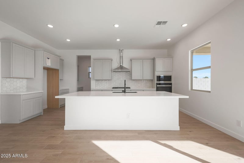 349 Flax Dr, San Tan Valley, AZ 85140