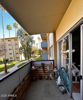 349 Thomas Rd #E207, Phoenix, AZ 85012