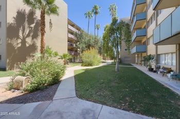 349 Thomas Rd #E301, Phoenix, AZ 85012