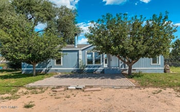 3493 Choctaw Ln, Chino Valley, AZ 86323