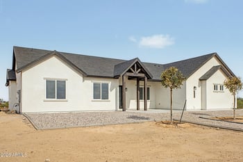 3493 N 372nd Ln, Tonopah, AZ 85354