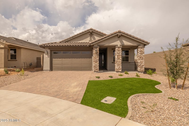 34948 Hawley Dr, San Tan Valley, AZ 85144