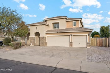 34949 Stirrup Cir, San Tan Valley, AZ 85144
