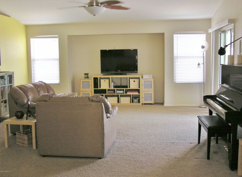 3497 E Crescent Way, Gilbert, AZ 85298