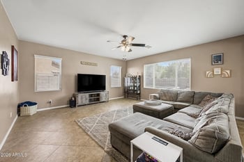 34995 N Jamaica Hope Way, San Tan Valley, AZ 85143