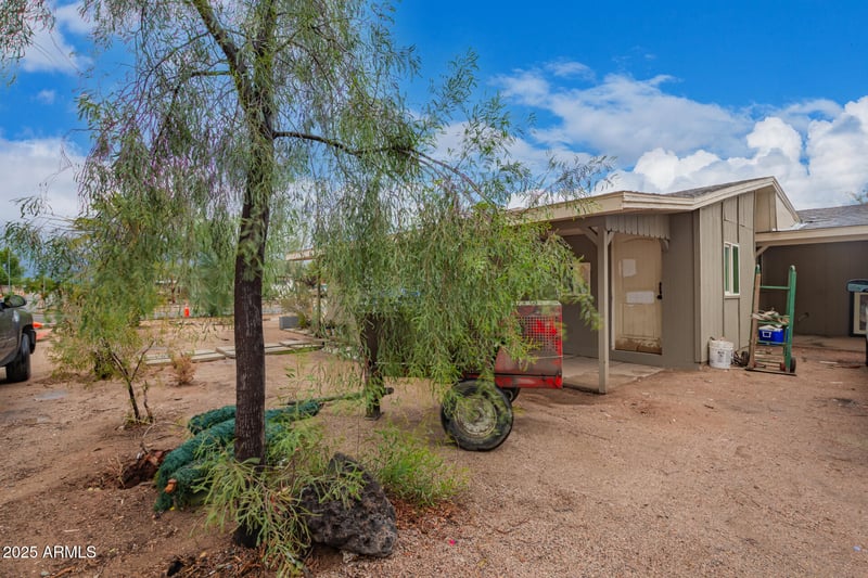 35 63rd St, Mesa, AZ 85205