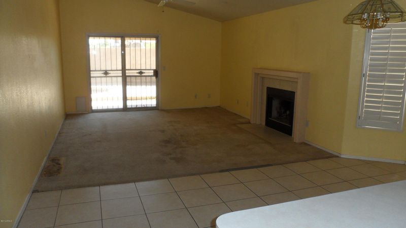 35 S Tiago Dr, Gilbert, AZ 85234