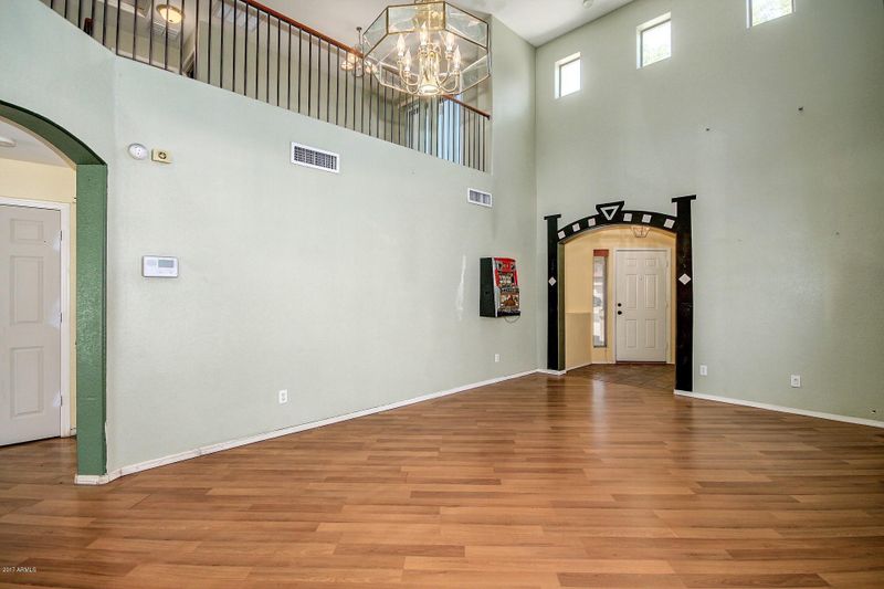 35 W Corriente Ct, San Tan Valley, AZ 85143
