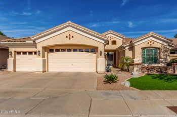 350 Vinedo Ln, Tempe, AZ 85284