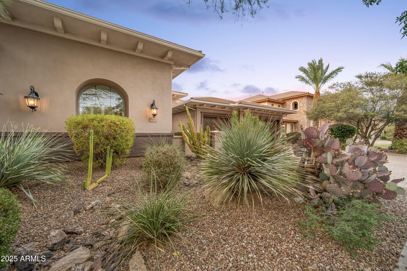 350 Yellowstone Way, Chandler, AZ 85248