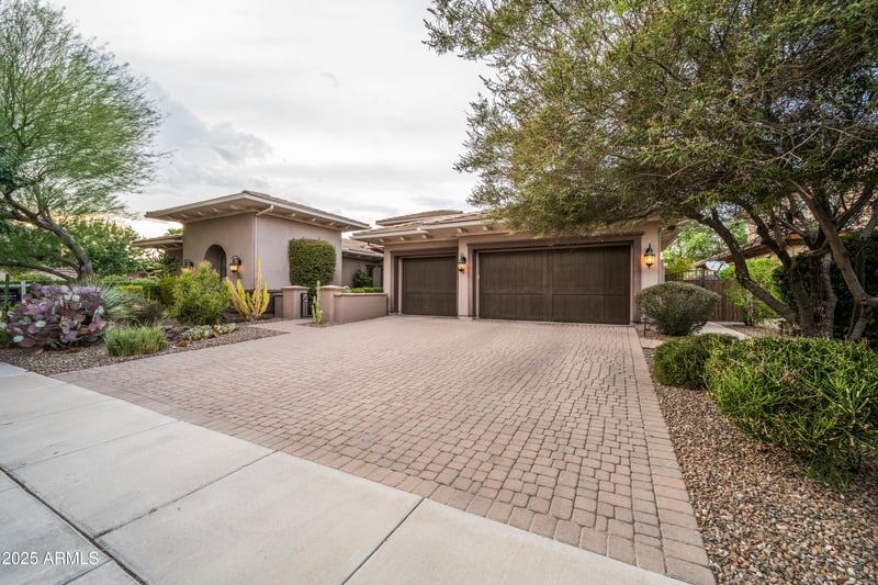 350 Yellowstone Way, Chandler, AZ 85248