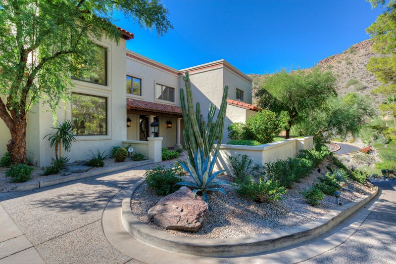 3500 E Lincoln Dr #19, Phoenix, AZ 85018