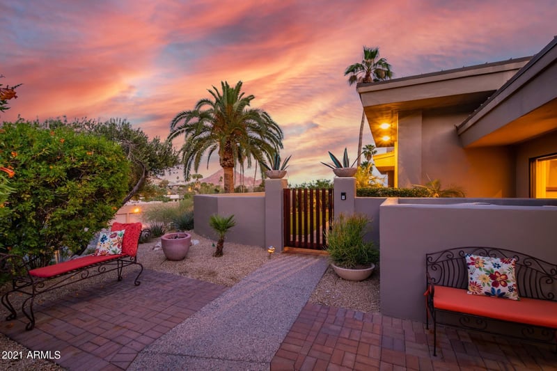 3500 E Lincoln Dr #46, Phoenix, AZ 85018