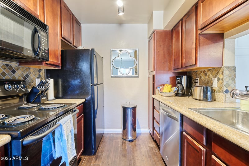 3500 Hayden Rd #307, Scottsdale, AZ 85251