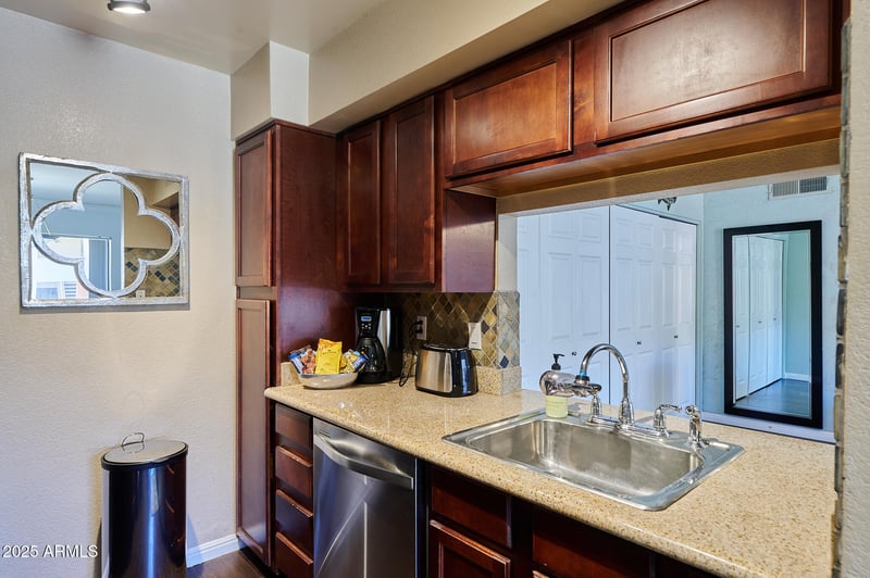 3500 Hayden Rd #307, Scottsdale, AZ 85251