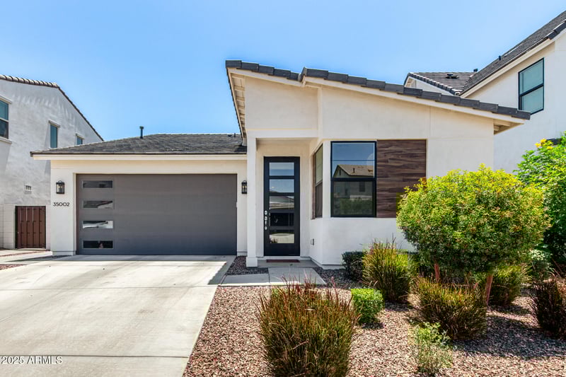 35002 Augite Way, San Tan Valley, AZ 85144