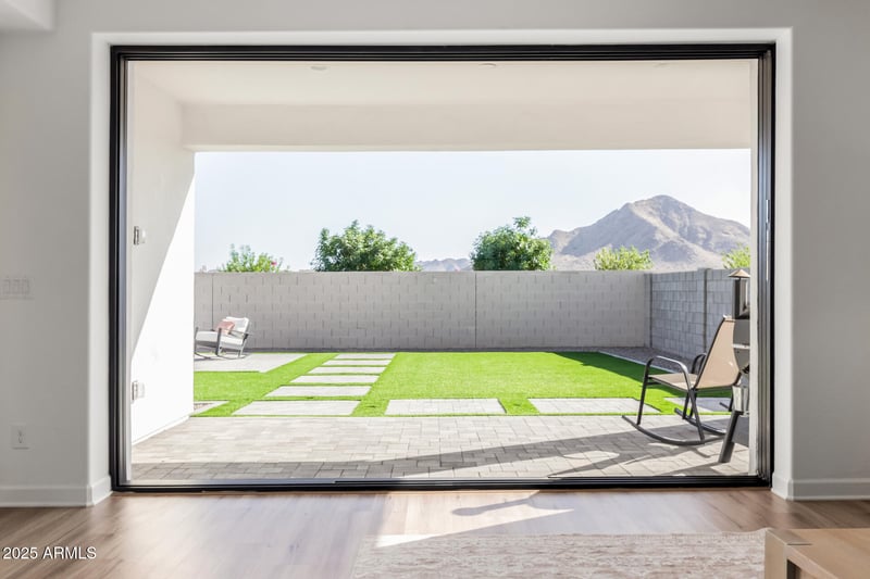 35002 Augite Way, San Tan Valley, AZ 85144
