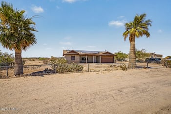 35002 Siesta Way, Tonopah, AZ 85354