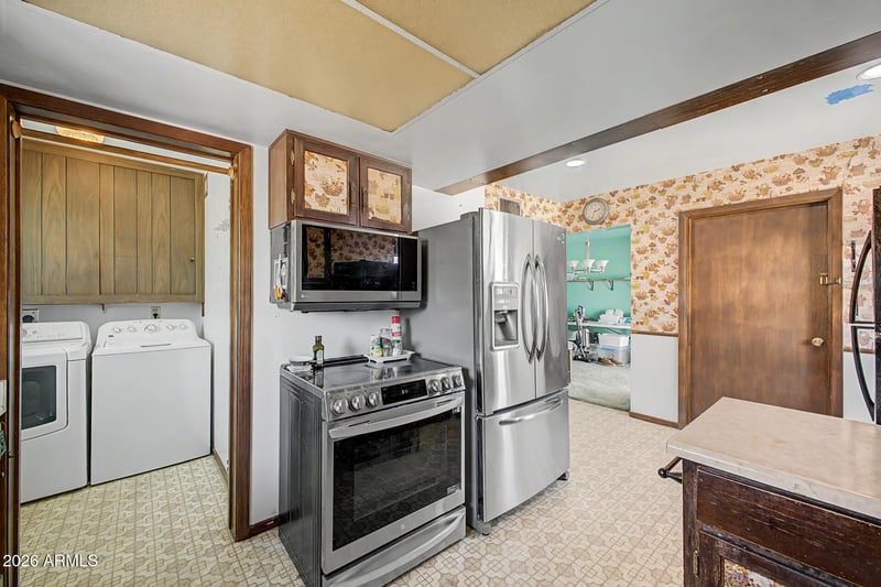 35002 W Siesta Way, Tonopah, AZ 85354