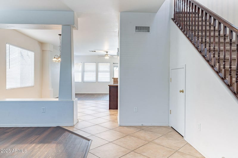 35005 30th Dr, Phoenix, AZ 85086