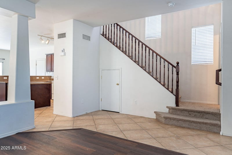 35005 30th Dr, Phoenix, AZ 85086