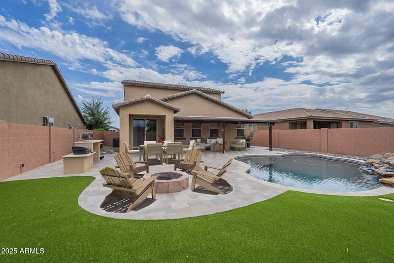 35006 Open Range Dr, San Tan Valley, AZ 85144