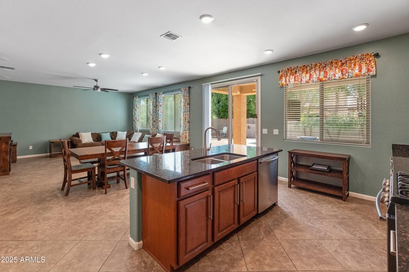 3501 Apricot Ln, Gilbert, AZ 85298