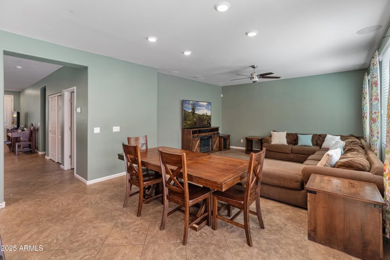 3501 Apricot Ln, Gilbert, AZ 85298