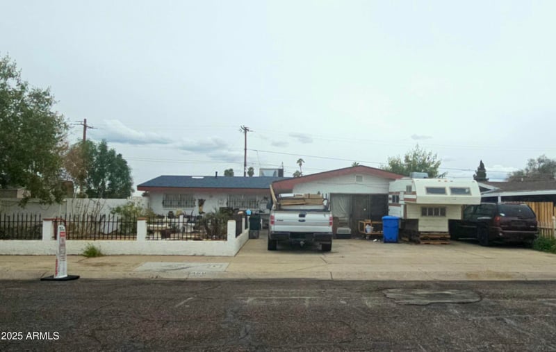 3501 Diana Ave, Phoenix, AZ 85051