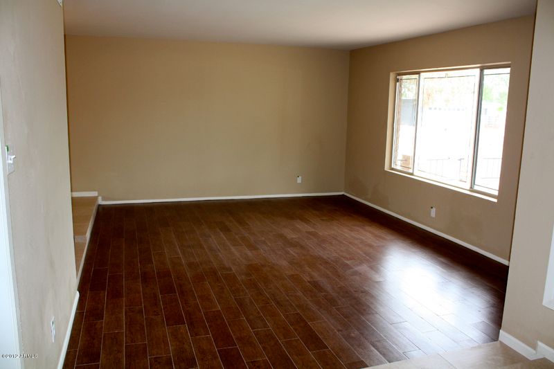 3501 E North Ln, Phoenix, AZ 85028