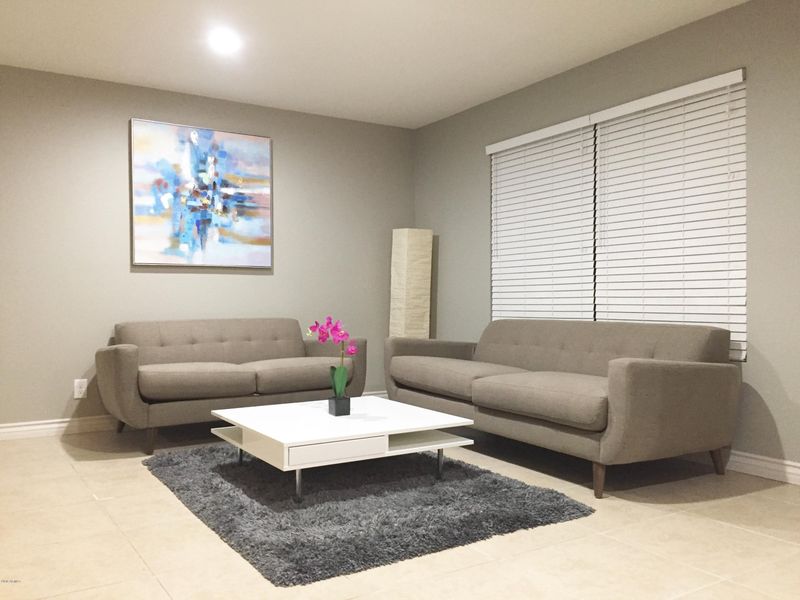 3501 W Harmont Dr, Phoenix, AZ 85051